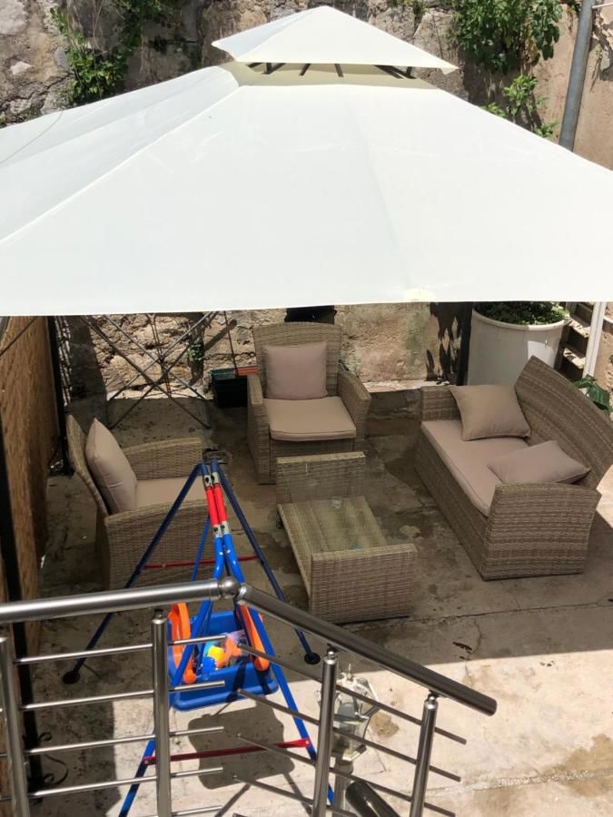 Гостевой дом Bogišić Rooms and Apartment Пераст-18