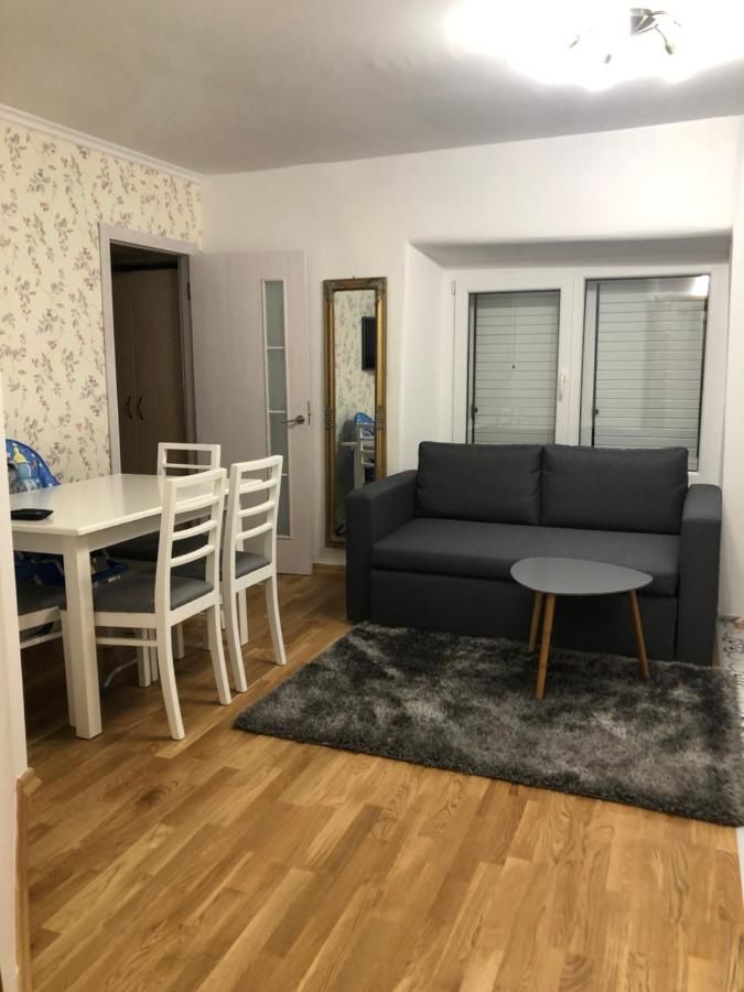 Гостевой дом Bogišić Rooms and Apartment Пераст-12